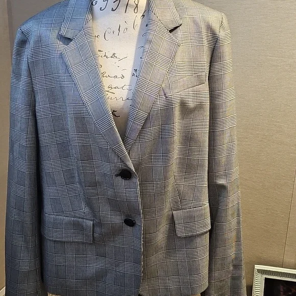 BRAND NEW TALBOTS BLAZER...SIZE 18....BLACK AND WHITE - Picture 6 of 10